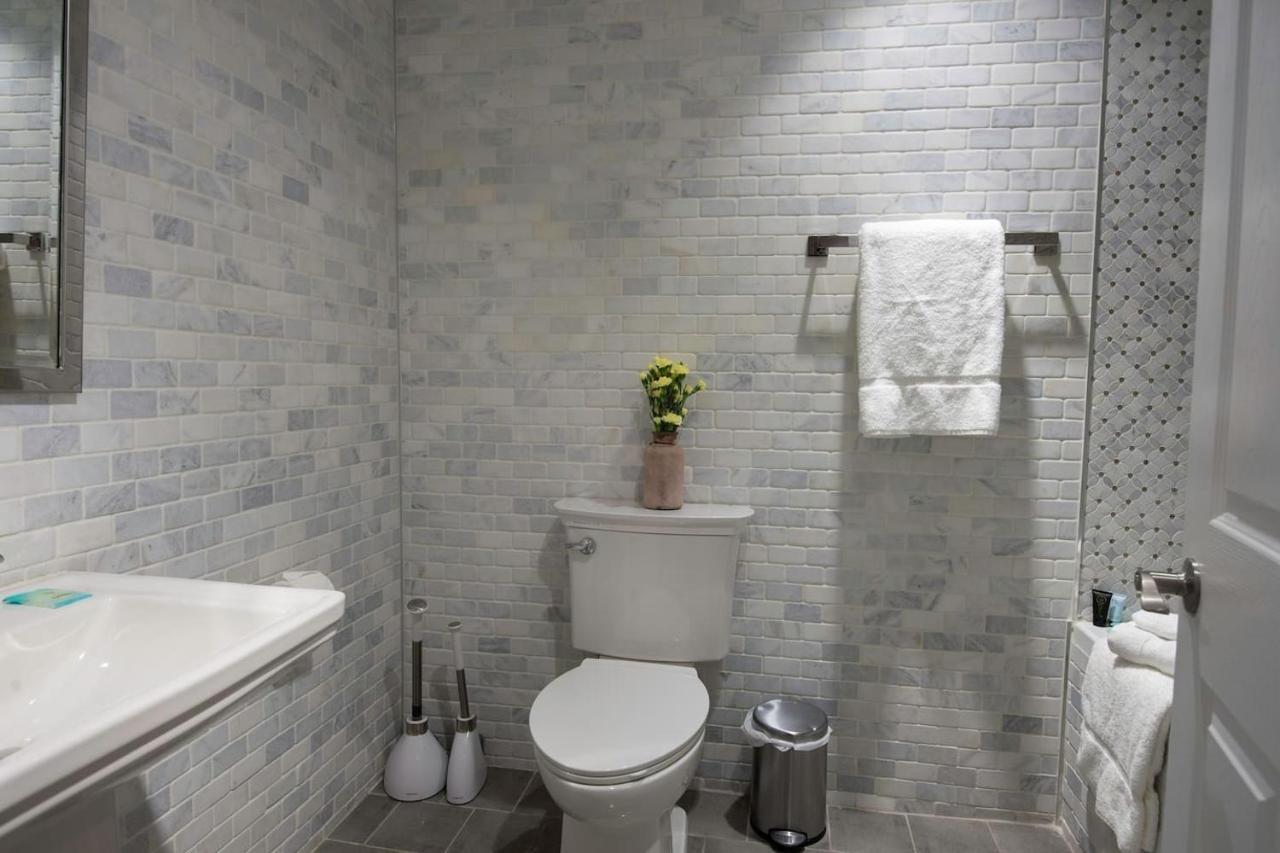4 Bedroom - Sleeps 8! Celebrity Villa Next To Frenchman St La Nouvelle-Orléans Extérieur photo