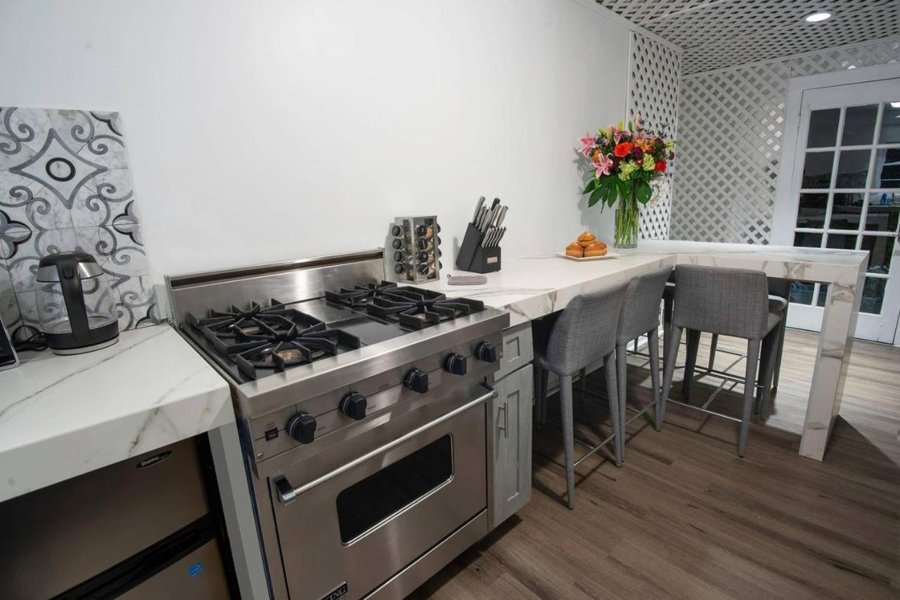 4 Bedroom - Sleeps 8! Celebrity Villa Next To Frenchman St La Nouvelle-Orléans Extérieur photo